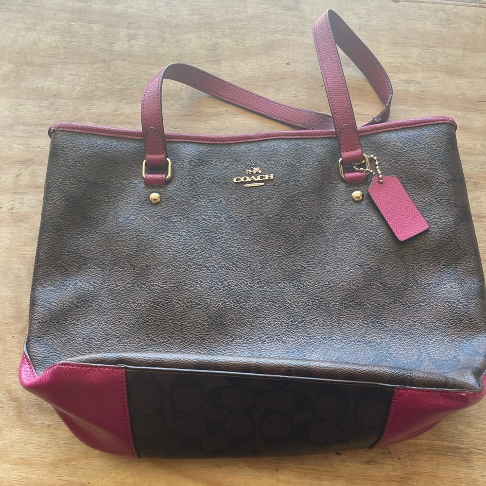 Coach purse